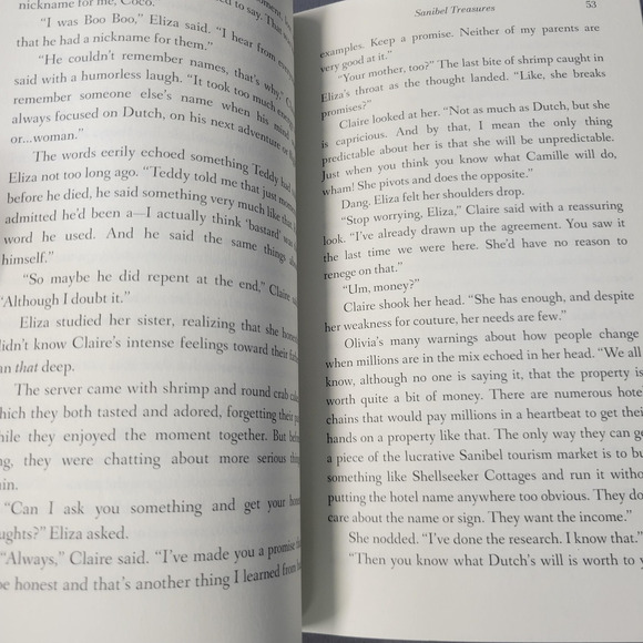 Sanibel Treasures Hope Holloway Shellseeker Beach Book 2 Romance Paperback 2021 - Picture 4 of 15